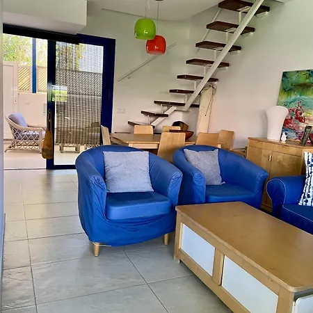 Relax Veleros בית נופש