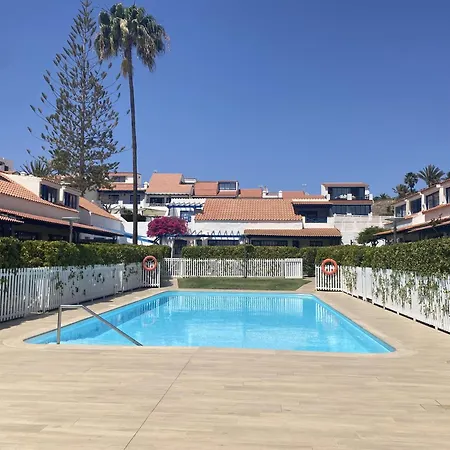 Relax Veleros בית נופש